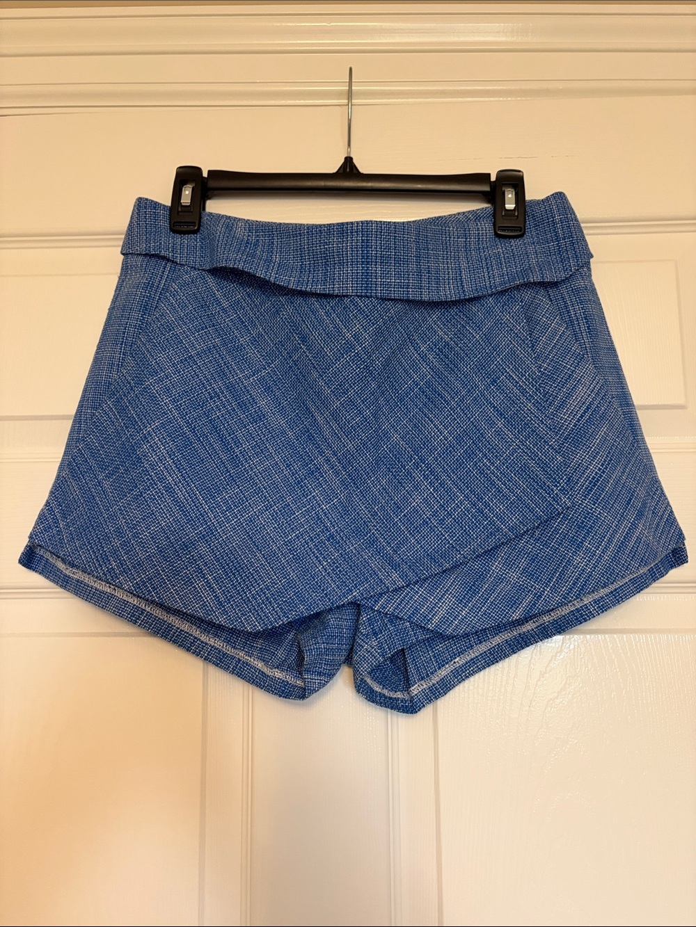 Gianni Bini Blue Crosshatch Wrap-Front Skort Shorts